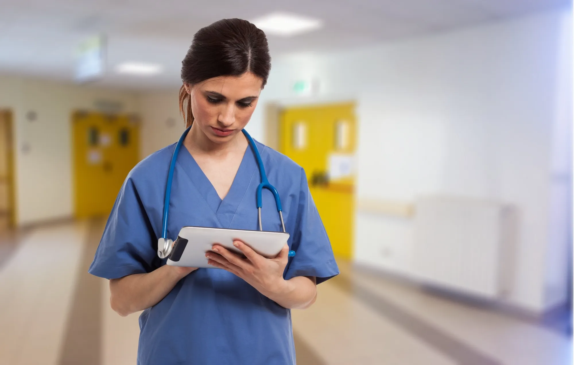 Image of nurse on Ipad